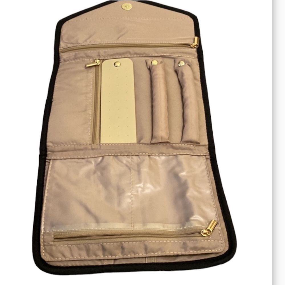 BagSmart  jewelry black case . - Picture 2 of 9